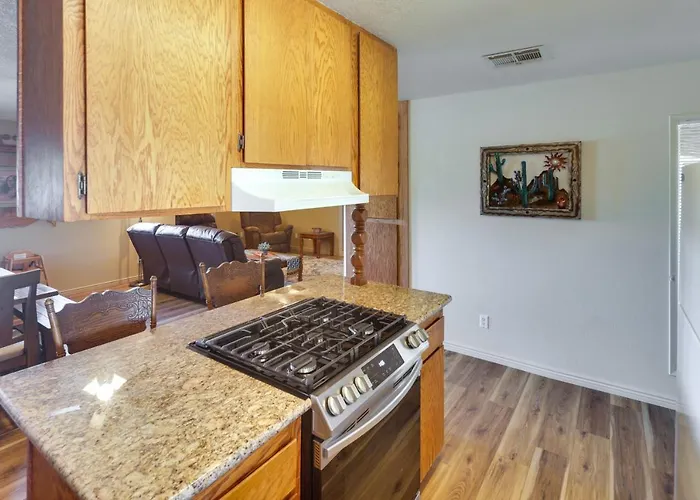 Holiday home Dog-friendly Bullhead - Walk To River! *